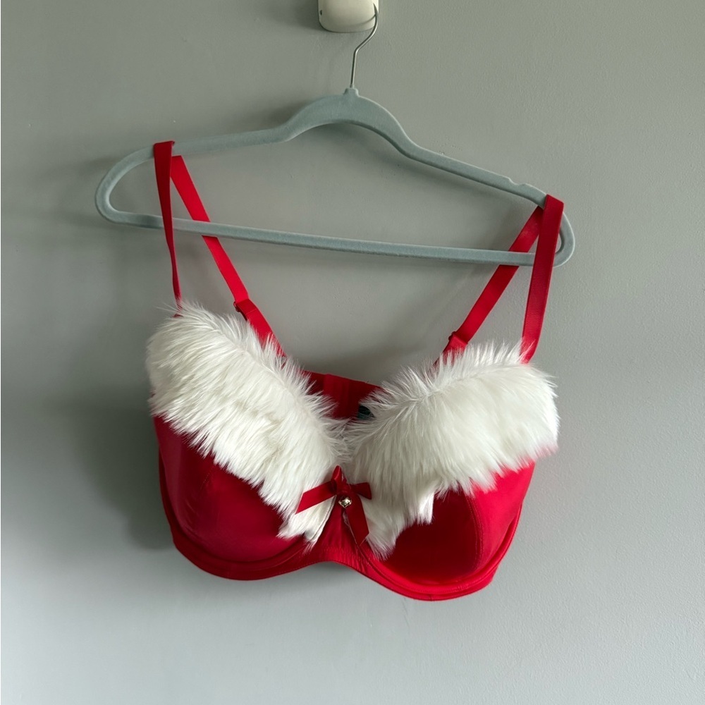 Adore Me Red Faux Fur Trim Bra 40G Holiday Christmas Lingerie Santa Style